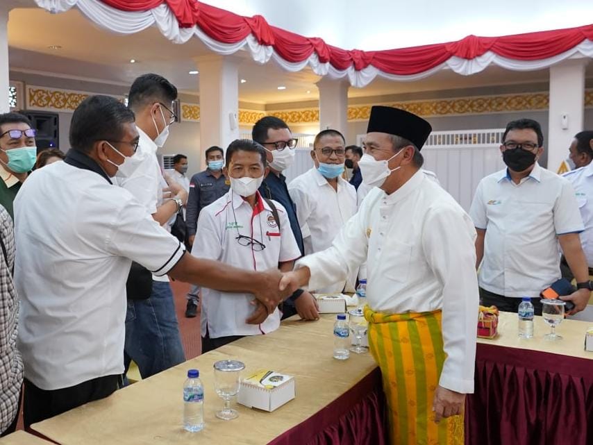 Gubri Rakor Bersama Pengusaha dan Petani Sawit di Riau