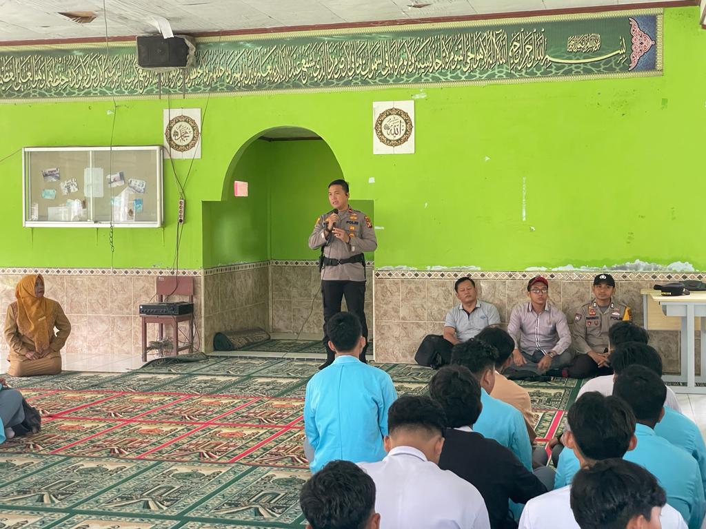 Gandeng PPK, Panwascam, Kapolsek LBJ Imbau Siswa SMKN I Sukseskan Pemilu