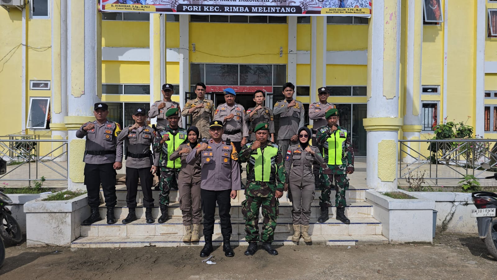 Polsek Rimba Melintang, TNI, dan Satpol PP Gelar Patroli Gabungan saat Masa Tenang Jelang Pilkada Rohil 2024