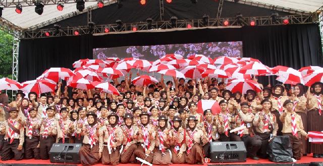 Bupati Apreasiasi Penampilan Paduan Suara Kabupaten Siak