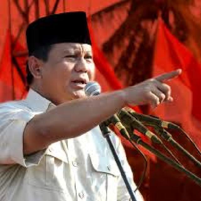 Prabowo Selalu Muncul saat Ada Ketegangan