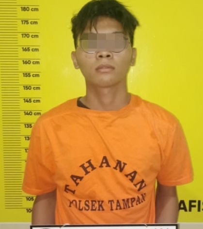 Cucu di Pekanbaru Ini Tega Gasak 62 Juta Dari ATM Nenek Sendiri