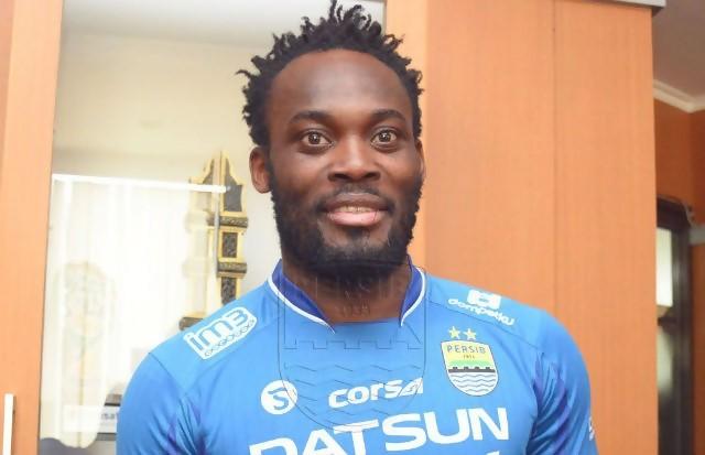 Jersey Essien ludes diserbu bobotoh