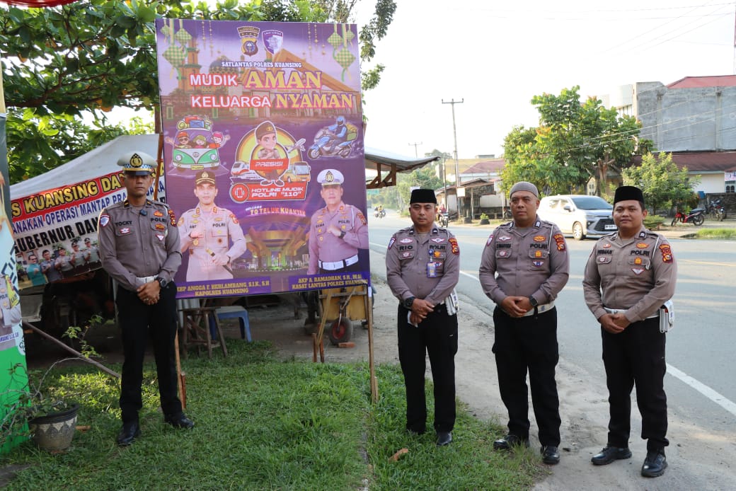 Polres Kuansing Gencar Sosialisasikan Call Center Mudik Polri 110 untuk Kenyamanan Pemudik