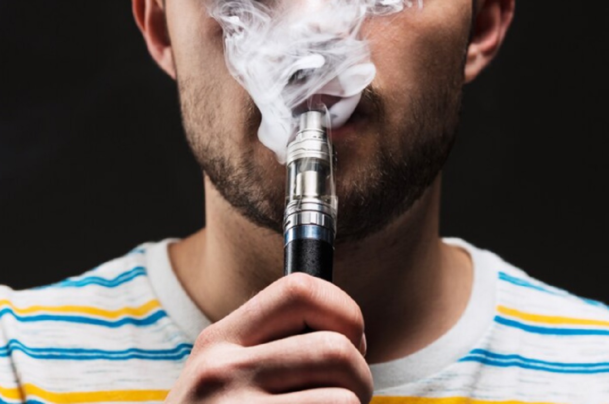 Dokter Sebut Vape Mampu Tingkatkan Risiko Gagal Jantung, Berikut Penjelasannya