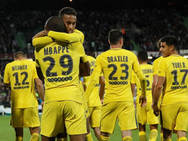 Neymar-Mbappe Langsung Beraksi Bantu PSG Cukur Metz 5-1
