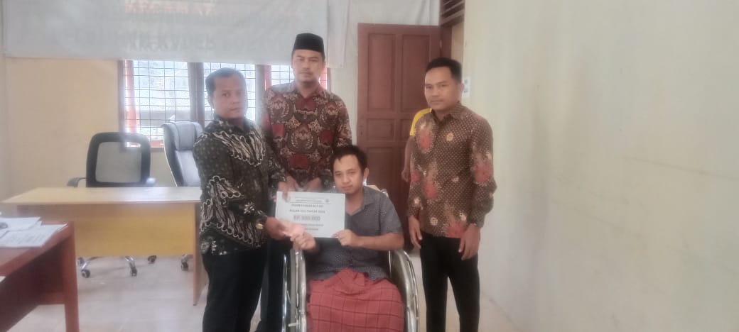 Pemdes Seberang Pulau Busuk Salurkan BLT-DD Bulan Juli untuk 30 KPM