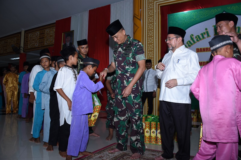 Danrem 031/Wirabima Brigjen TNI Sonny Aprianto Gelar Safari Ramadhan di Bengkalis