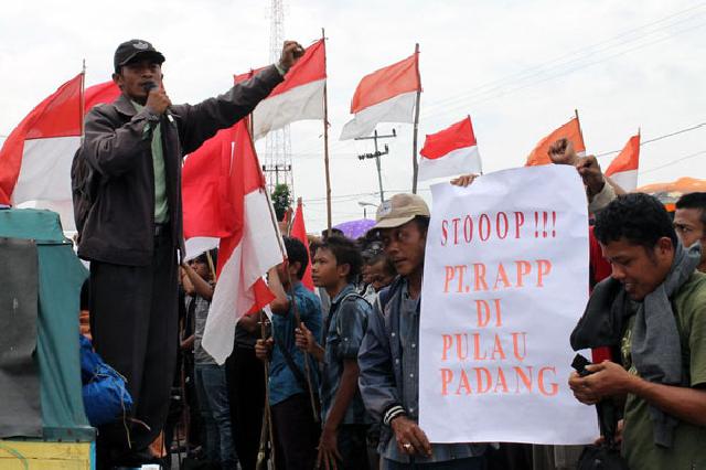 Lagi-Lagi Kantor Gubernur Riau di Demo Masyarakat Pulau Padang