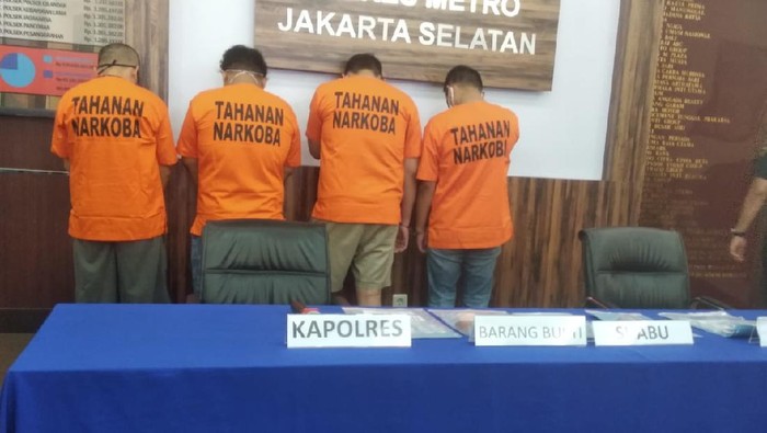 Berikut Fakta Terbaru Kasus Penangkapan 3 Pilot Nyabu