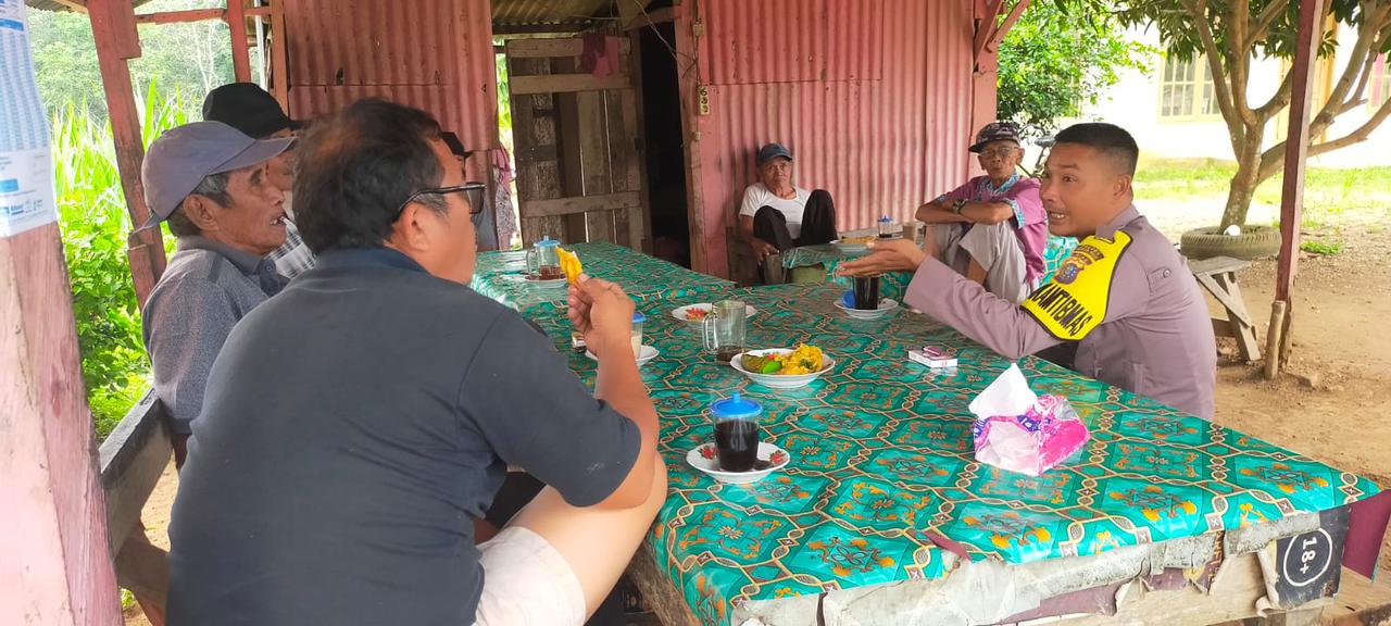 Polsek Rambah Hilir Laksanakan Nusantara Cooling System dan Door to Door untuk Sukseskan Pilkada 2024