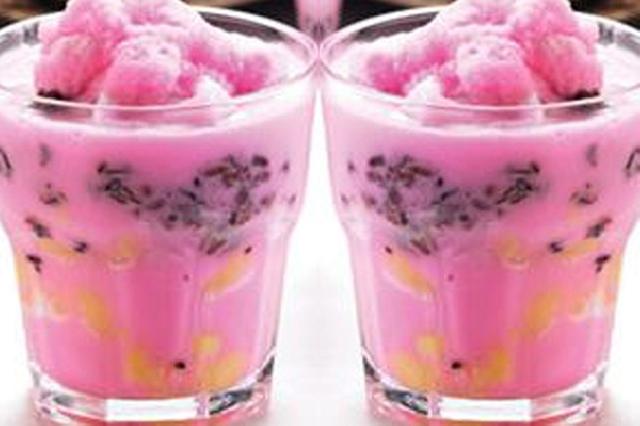 Ini Bahayanya Minum Es saat Berbuka Puasa