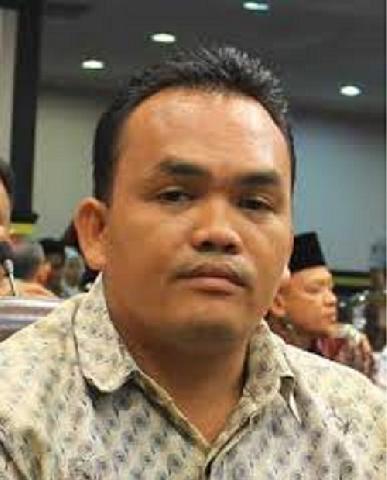 Anggota DPRD Pekanbaru ini Minta Semua Mobil Dinas Anggota Dewan Ditarik