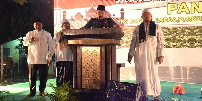Berkali-kali Panglima TNI minta rakyat jauhi ulama & pendeta bayaran