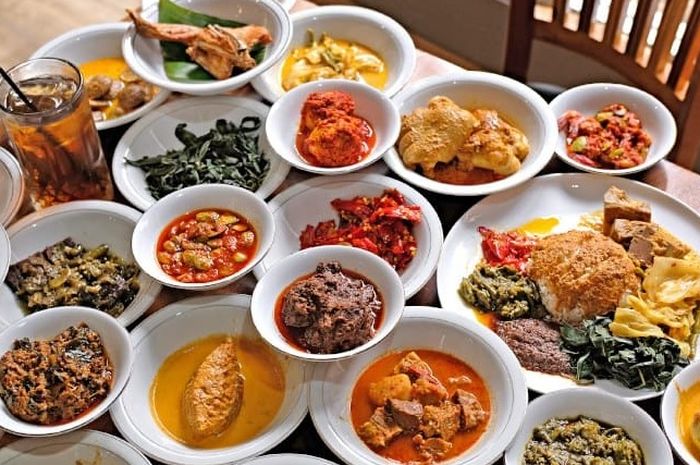 Berikut 5 Alasan Warung Makan Padang Bisa Menjamur