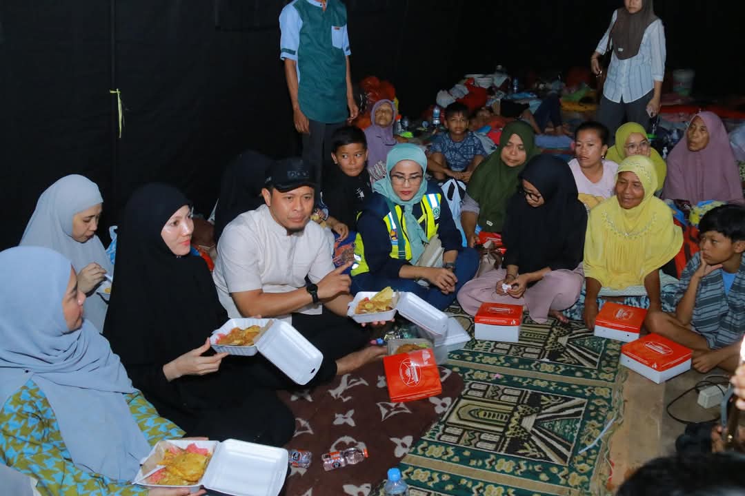 Wali Kota Pekanbaru Pastikan Penanganan Banjir di Rumbai Masih Berlangsung