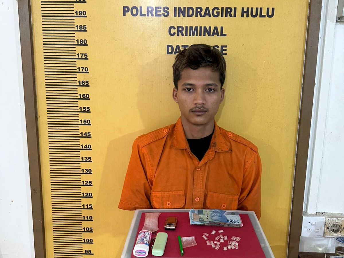 Warga Bongkar Peredaran Sabu di Kampung Dagang Inhu, Polisi Gerebek Rumah dan Sita 23 Paket