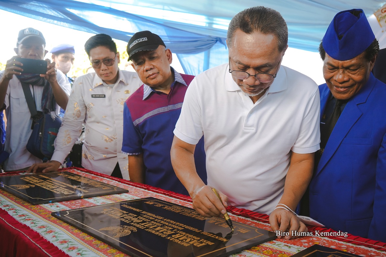 Kunjungi Donggala, Mendag Zulkifli Hasan: Pastikan Fokusnya Bukan Hanya Pulau Jawa