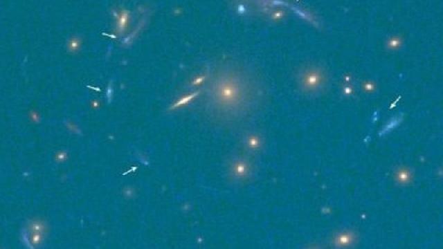 Wow, Peneliti Temukan Galaksi Paling Terang di Luar Angkasa