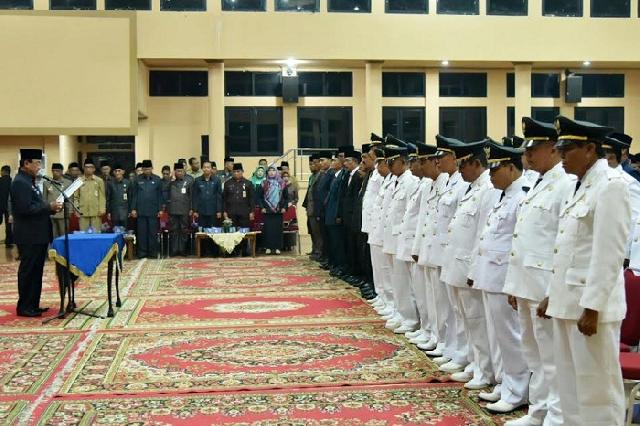 Bupati Wardan Lantik Ratusan Pejabat Administrator