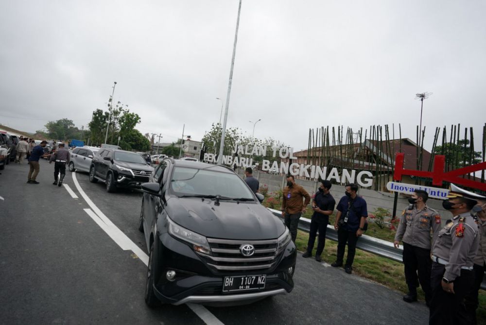 Hari Pertama Fungsional 1.028 Kendaraan Gunakan Tol Pekanbaru-Bangkinang