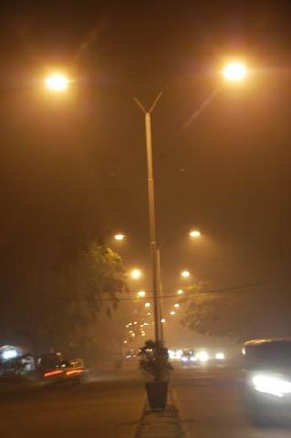 Hingga Malam Kabut Asap Selimuti Pekanbaru