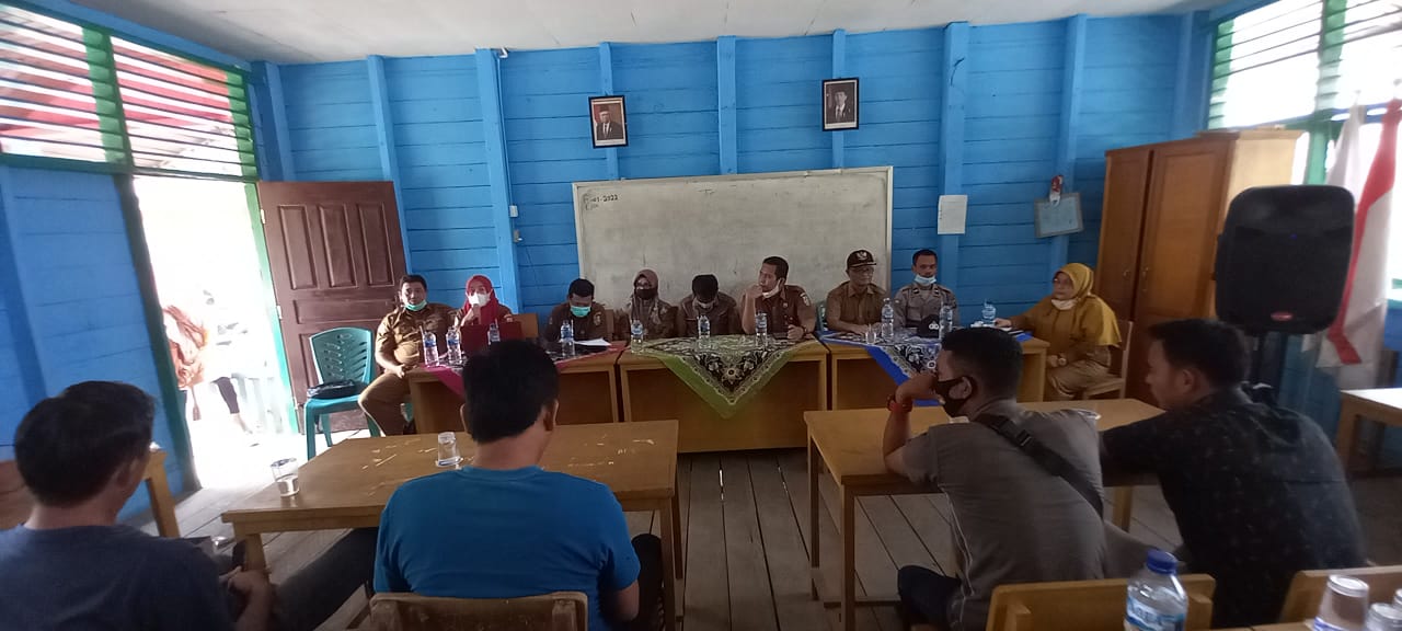 Polsek Teluk Meranti Sosialisasi Vaksinasi Anak di SDN 003 
