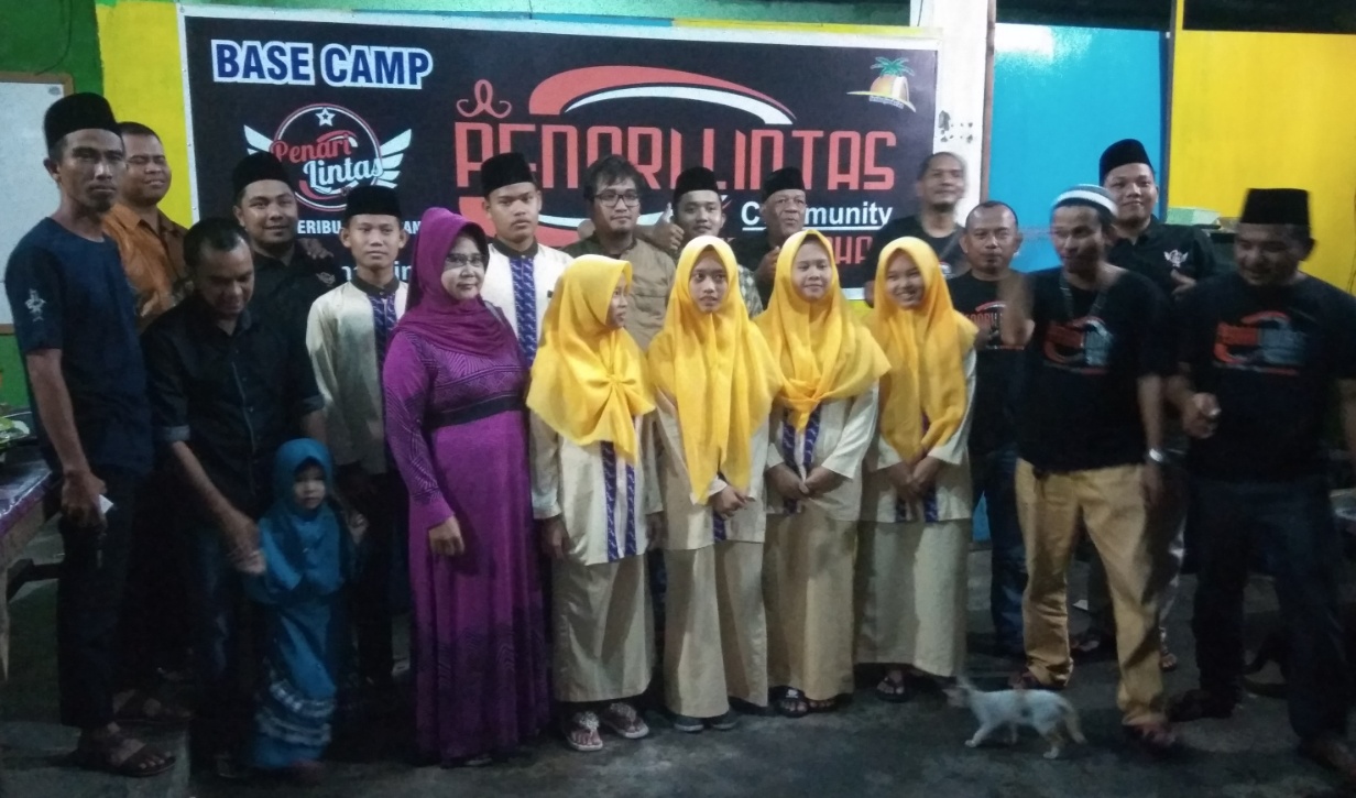 PLC Region Tembilahan Buka Puasa Bersama Anak Panti Asuhan