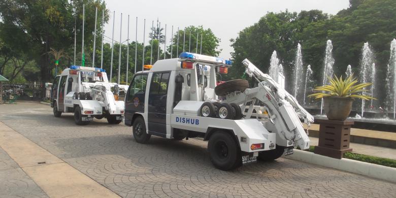 Dishub Pekanbaru Bakal Derek Kendaraan yang Berani Parkir di Jalur Lambat