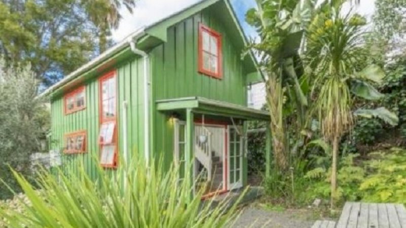 Rumah Kecil Satu Kamar Ini Seharga Rp8,7 Miliar, Apa Istimewanya?