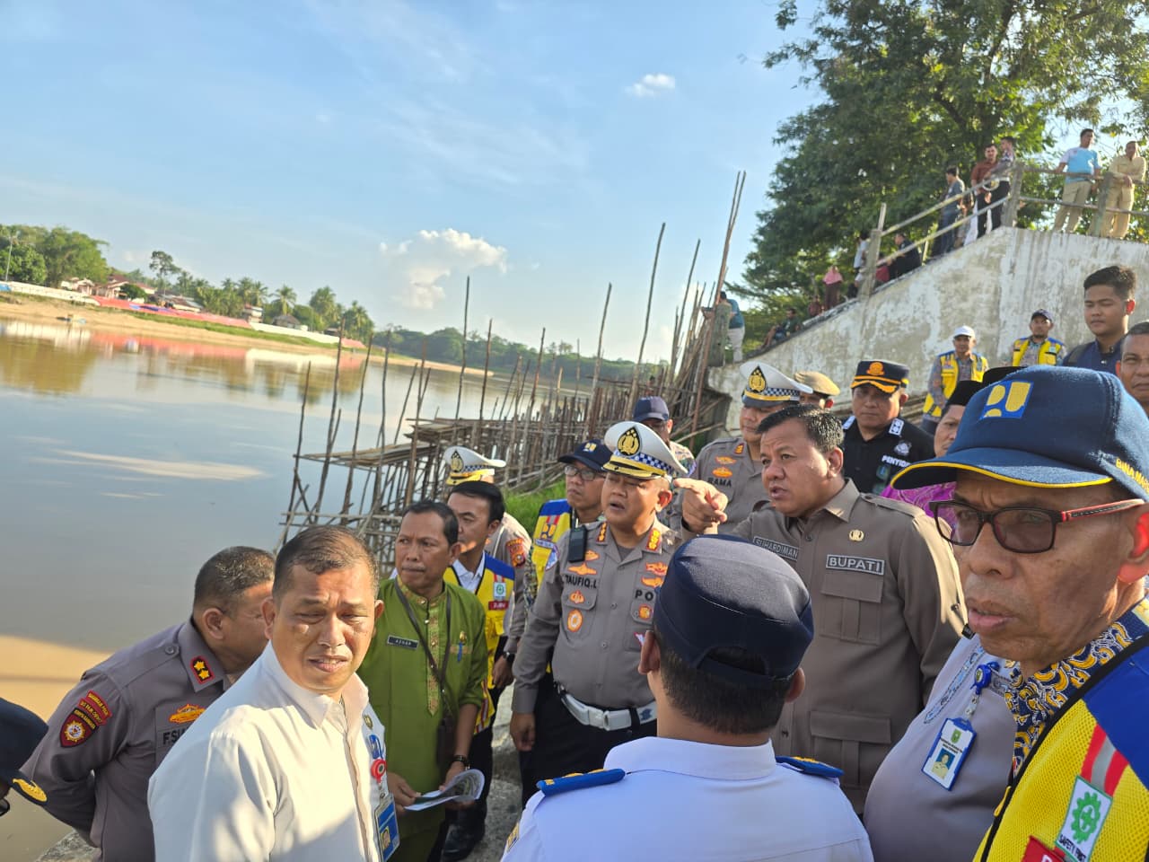 Pacu Jalur Menanti Uluran Tangan Pusat