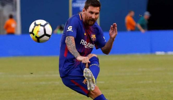Bentuk Aneh Kaki Kiri Messi Bikin Heboh Dunia Maya