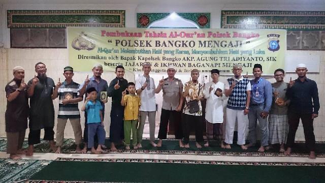 Cara Kapolsek Bangko Mengakrabkan Personil dengan Al Quran