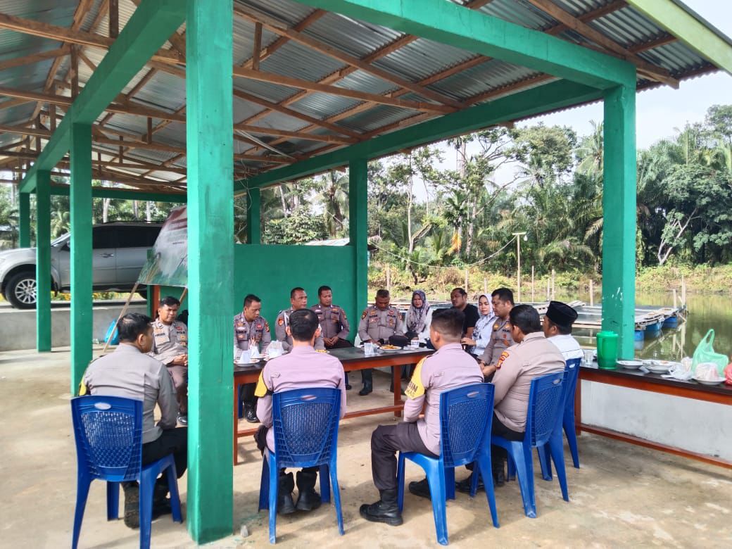 Kapolsek Rambah Samo Ajak Masyarakat Wujudkan Pilkada Damai dan Kondusif