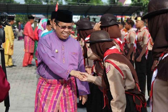 Bupati Kepulauan Meranti Support Sanggar Bathin Galang