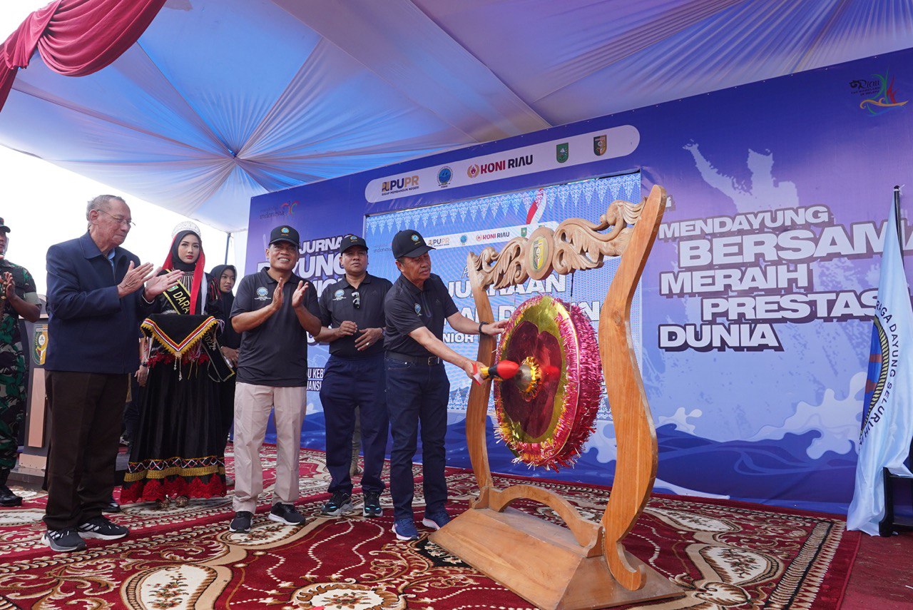 Buka Kejurnas Dayung Junior, Gubri: Lahirkan Atlet Berprestasi dari Riau Untuk Indonesia