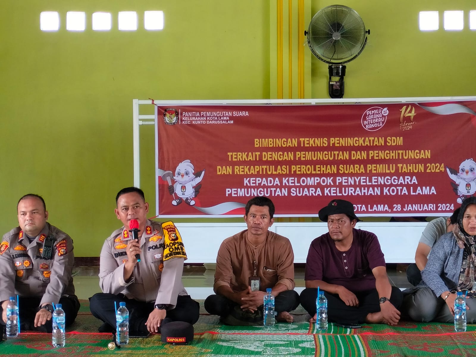 Kapolres Rokan Hulu Bimbing Kelompok Penyelenggara Pemilu 2024