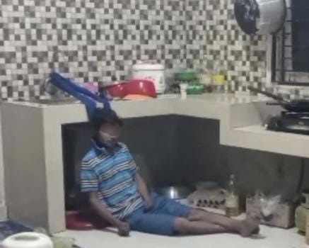 Tukang Ditemukan Meninggal Dunia Dalam Kondisi Tergantung di Westafel