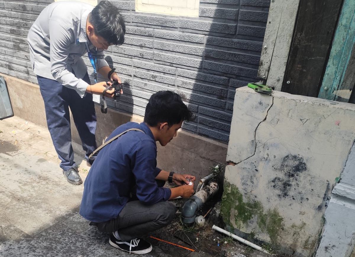 PDAM Tirta Siak dan Satpol PP Tertibkan 13 Sambungan Air Ilegal di Kampung Dalam