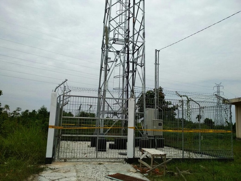 Terbentur Anggaran, Satpol PP Pekanbaru Hanya Mampu Membongkar Dua Tower