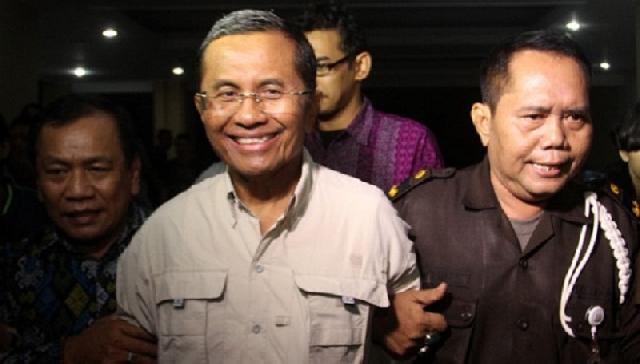 Jadi Tersangka Korupsi, Dahlan Iskan Ditahan Kejati