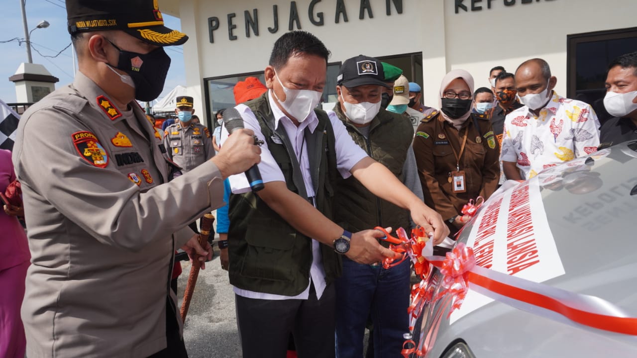 Dalam Rangka Hari Bhayangkara ke-75, Polres Pelalawan Gelar Vaksinasi Massal