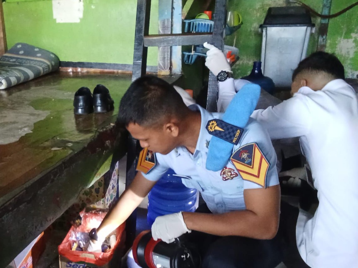 Tindak Lanjut Arahan Menteri, Lapas Bangkinang Razia Kamar Warga Binaan