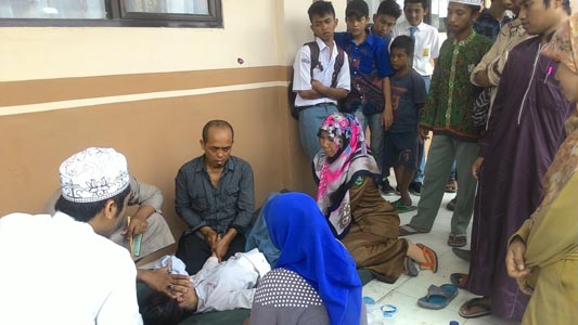 Belasan Siswi Kesurupan, SMAN 9 dan SMPN 17 Diliburkan