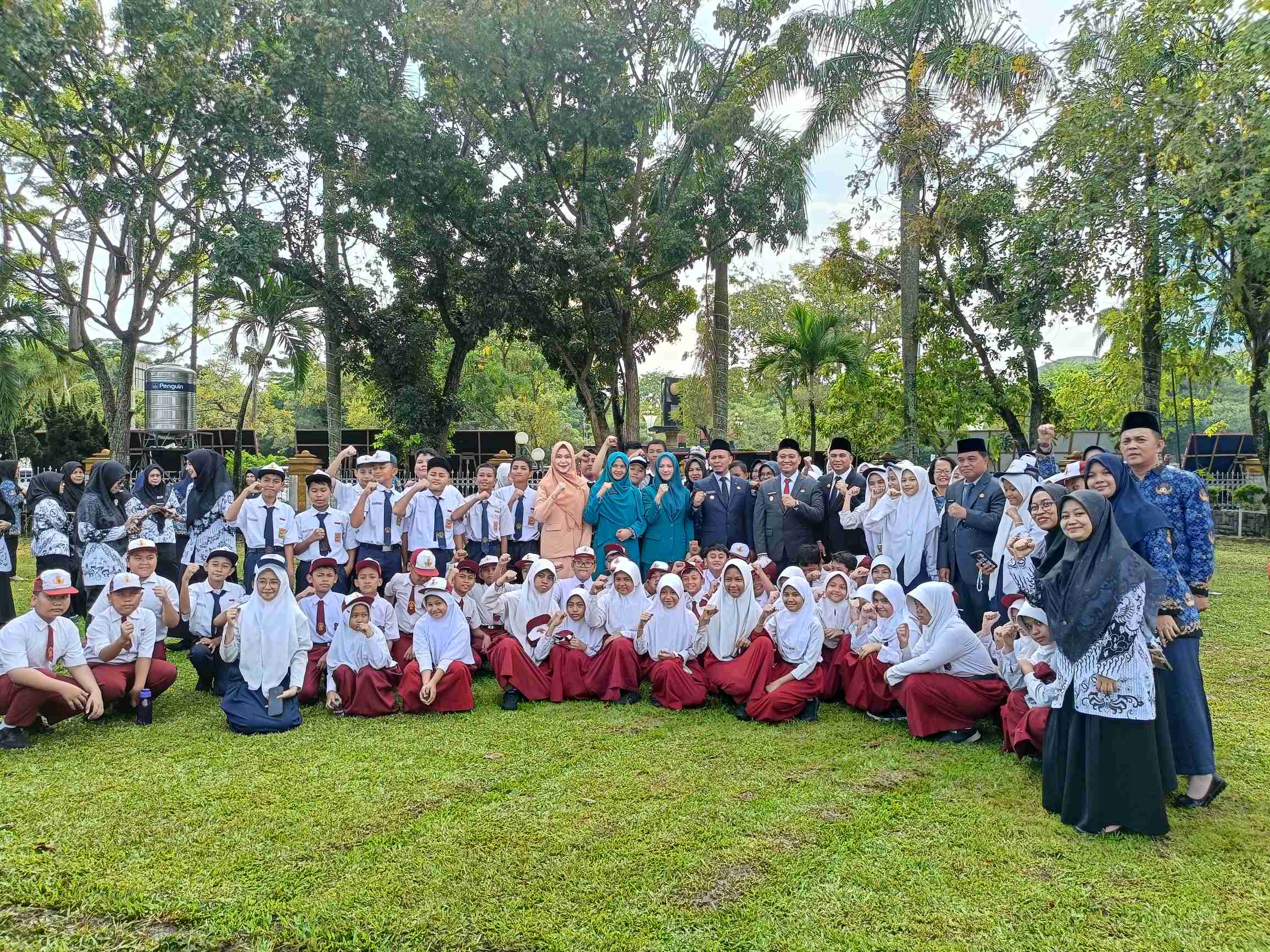 Peringati Hari Pendidikan Nasional, Wako Pekanbaru Minta Tingkatkan Mutu SDM Pendidik
