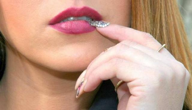 9 Tips Menghilangkan Bau Mulut Tidak Sedap Selama Berpuasa