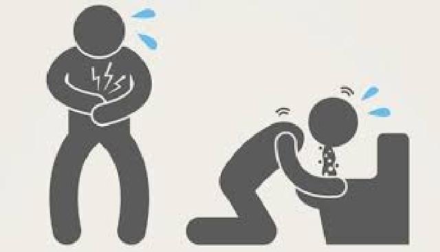 Puluhan orang keracunan nasi bungkus