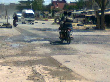 Pemerintah Inhu Dinilai Kurang Perhatikan Akses Jalan