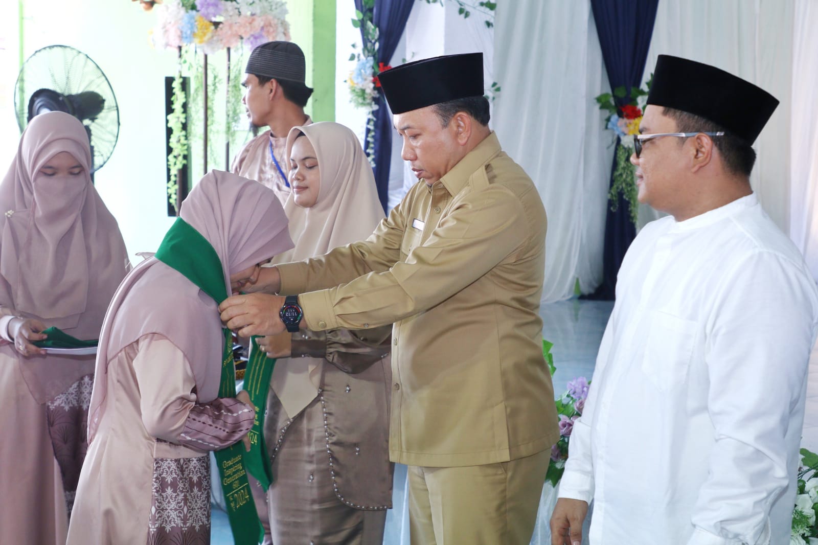 70 Santri PP AMTI Gelar Wisuda Akbar Tahfiz Al-Qur'an