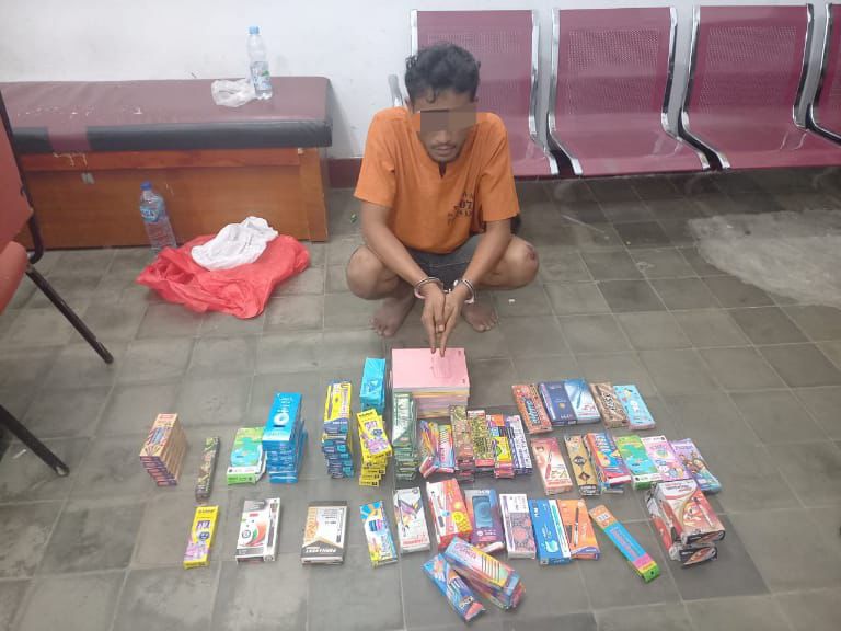 Aksinya Terekam CCTv, Polisi Tangkap Residivis Usai Curi Isi Toko di Kampar